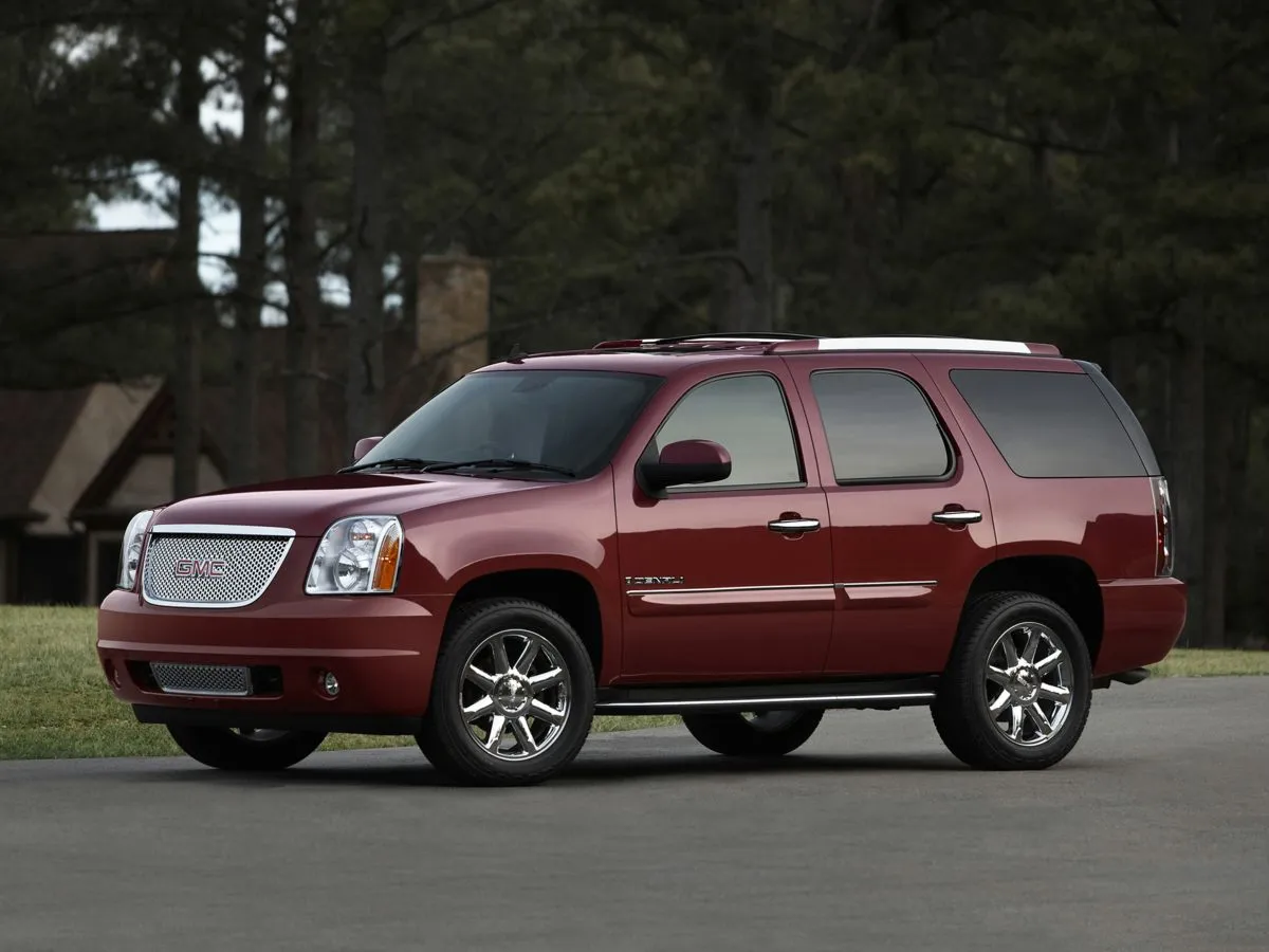 2007 GMC Yukon Denali for sale in Florence, SC