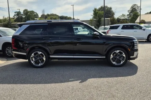 More photos of 2026 Hyundai Palisade Hybrid Limited at ALM Hyundai Florence, SC