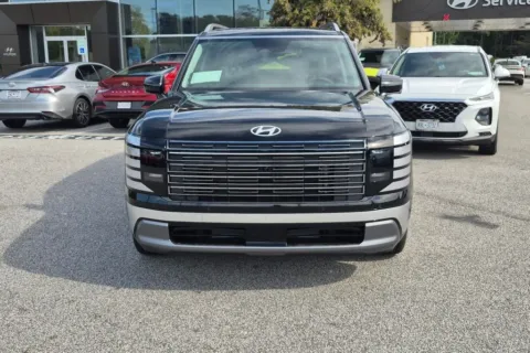Photos of 2026 Hyundai Palisade Hybrid Limited for sale in Florence, SC at ALM Hyundai Florence