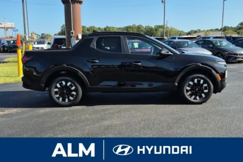 More photos of 2026 Hyundai Santa Cruz SEL at ALM Hyundai Florence, SC