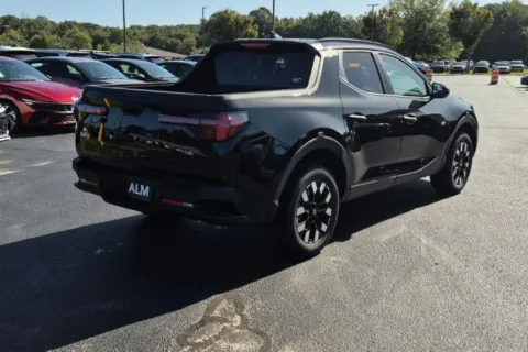 More photos of 2026 Hyundai Santa Cruz SEL at ALM Hyundai Florence, SC