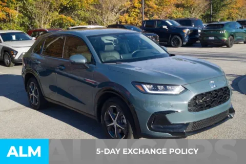 More photos of 2025 Honda HR-V EX-L at ALM Hyundai Florence, SC