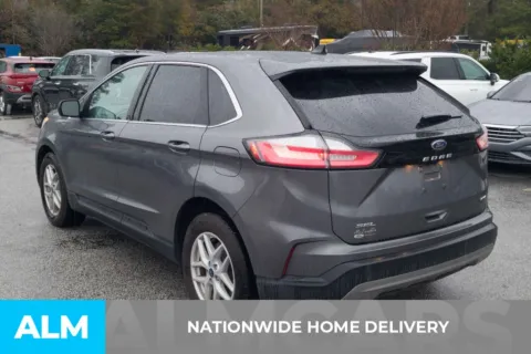More photos of 2021 Ford Edge SEL at ALM Hyundai Florence, SC