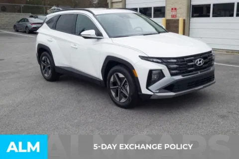 More photos of 2025 Hyundai Tucson SEL Convenience at ALM Hyundai Florence, SC