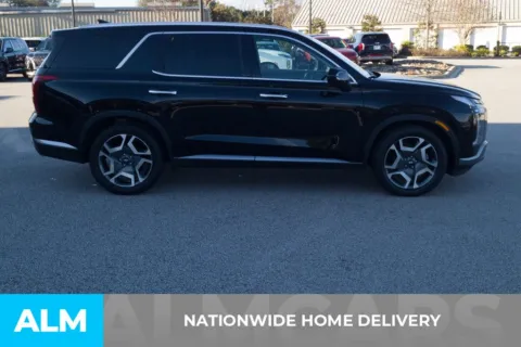 More photos of 2025 Hyundai Palisade SEL Premium at ALM Hyundai Florence, SC
