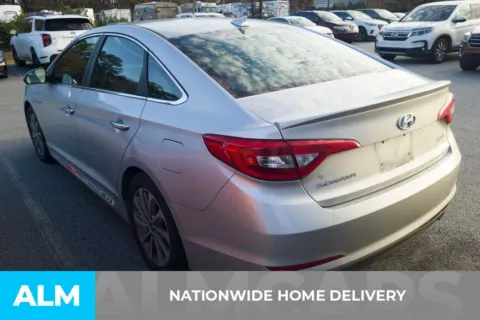 More photos of 2017 Hyundai Sonata Sport at ALM Hyundai Florence, SC
