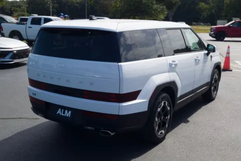 More photos of 2026 Hyundai Santa Fe SE at ALM Hyundai Florence, SC