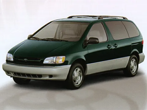 Gold 1998 Toyota Sienna CE for sale in Florence, SC