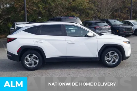 More photos of 2024 Hyundai Tucson SEL at ALM Hyundai Florence, SC
