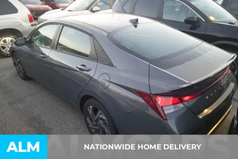 More photos of 2025 Hyundai Elantra SEL Sport at ALM Hyundai Florence, SC