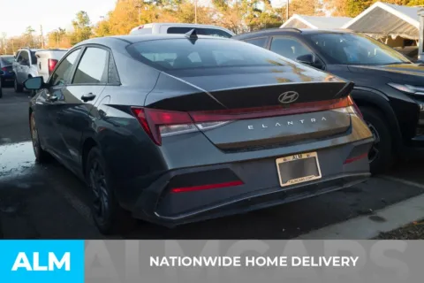 More photos of 2024 Hyundai Elantra SEL at ALM Hyundai Florence, SC