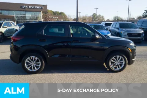 More photos of 2024 Chevrolet TrailBlazer LS at ALM Hyundai Florence, SC