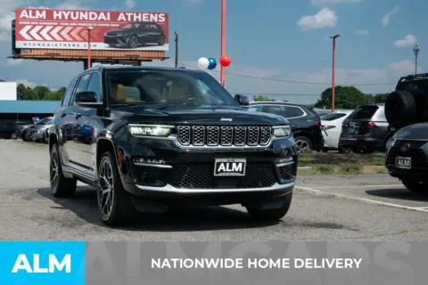 More photos of 2022 Jeep Grand Cherokee Summit at ALM Hyundai Florence, SC