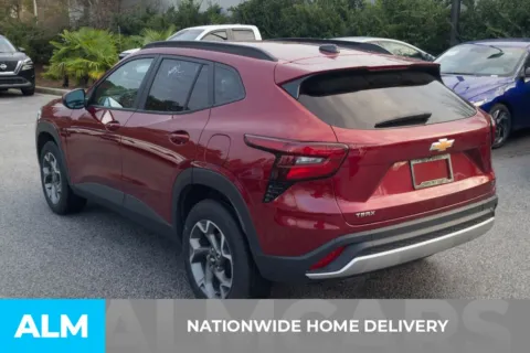 More photos of 2025 Chevrolet Trax LT at ALM Hyundai Florence, SC