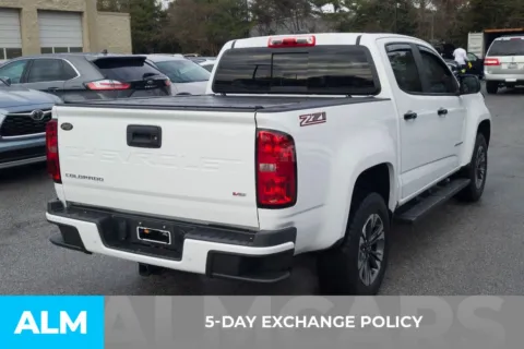 More photos of 2022 Chevrolet Colorado Z71 at ALM Hyundai Florence, SC