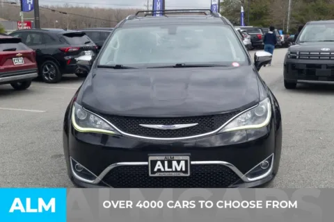 Another view of 2020 Chrysler Pacifica Limited for sale in Florence, SC at ALM Hyundai Florence