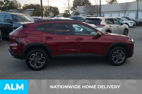 More photos of 2025 Chevrolet Trax LT at ALM Hyundai Florence, SC