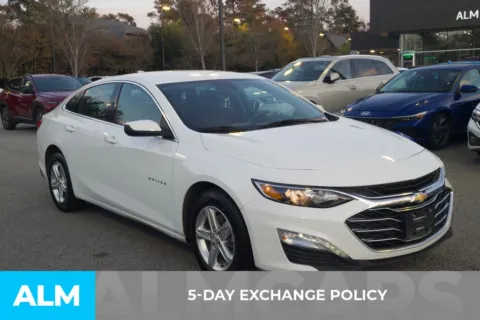 More photos of 2024 Chevrolet Malibu LT at ALM Hyundai Florence, SC