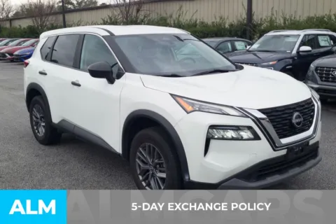 More photos of 2023 Nissan Rogue S at ALM Hyundai Florence, SC