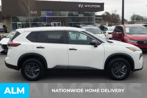 More photos of 2024 Nissan Rogue S at ALM Hyundai Florence, SC