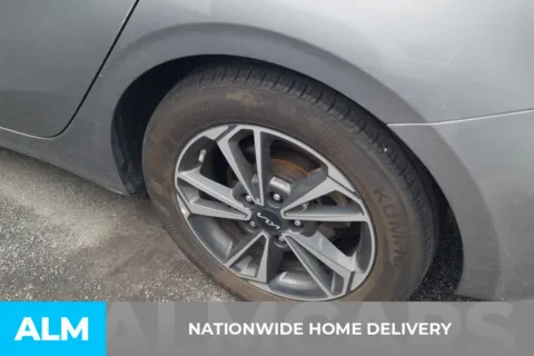 More photos of 2024 Kia Forte LXS at ALM Hyundai Florence, SC