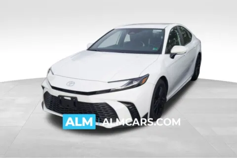 White 2025 Toyota Camry SE for sale in Florence, SC