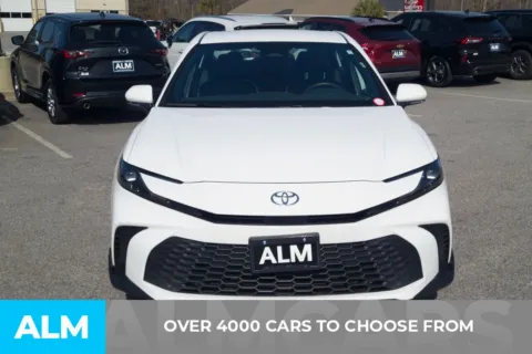 Photos of 2025 Toyota Camry SE for sale in Florence, SC at ALM Hyundai Florence
