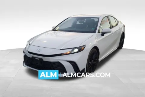 White 2025 Toyota Camry SE for sale in Florence, SC