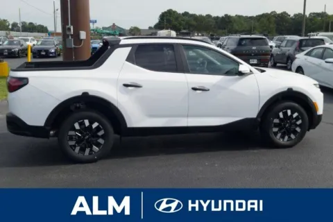 More photos of 2026 Hyundai Santa Cruz SEL at ALM Hyundai Florence, SC