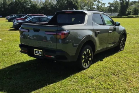 More photos of 2026 Hyundai Santa Cruz SEL at ALM Hyundai Florence, SC
