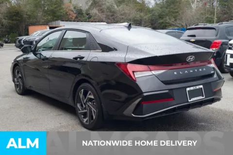 More photos of 2025 Hyundai Elantra Hybrid Limited at ALM Hyundai Florence, SC