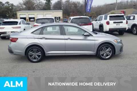 More photos of 2024 Volkswagen Jetta 1.5T SE at ALM Hyundai Florence, SC