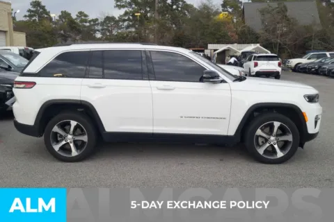 More photos of 2023 Jeep Grand Cherokee 4xe at ALM Hyundai Florence, SC