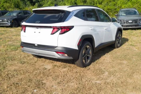 More photos of 2026 Hyundai Tucson SEL at ALM Hyundai Florence, SC