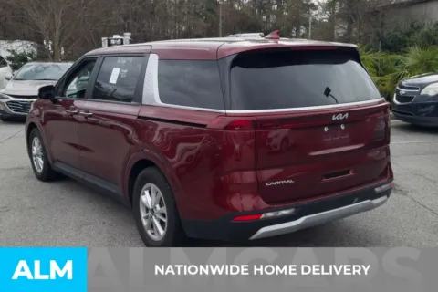 More photos of 2024 Kia Carnival LX at ALM Hyundai Florence, SC