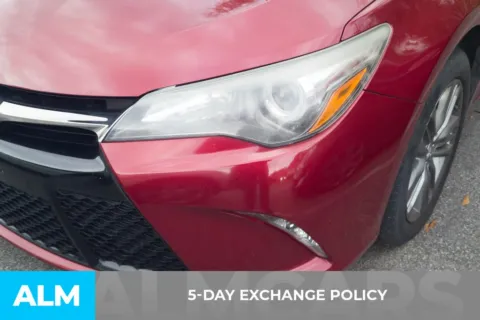 More photos of 2017 Toyota Camry XLE at ALM Hyundai Florence, SC