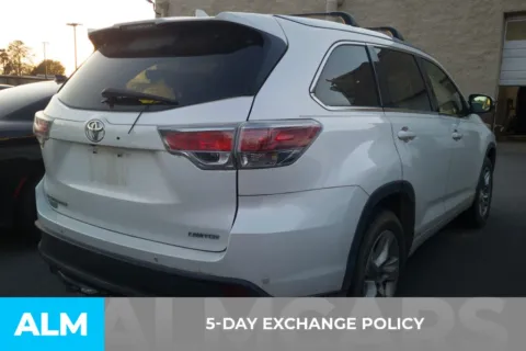 More photos of 2015 Toyota Highlander Limited at ALM Hyundai Florence, SC