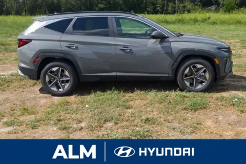 More photos of 2026 Hyundai Tucson SEL at ALM Hyundai Florence, SC