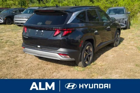 More photos of 2026 Hyundai Tucson SEL at ALM Hyundai Florence, SC