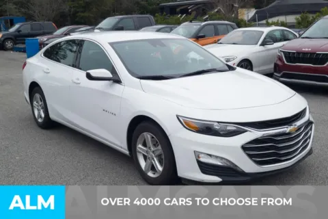 Photos of 2024 Chevrolet Malibu LT for sale in Florence, SC at ALM Hyundai Florence