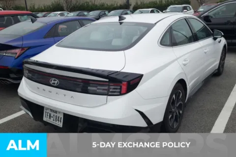 Another view of 2024 Hyundai Sonata SEL for sale in Florence, SC at ALM Hyundai Florence