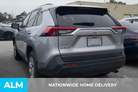 More photos of 2019 Toyota RAV4 LE at ALM Hyundai Florence, SC