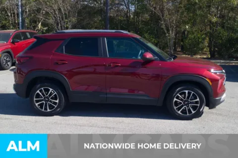 More photos of 2025 Chevrolet TrailBlazer LT at ALM Hyundai Florence, SC