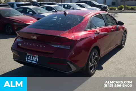 More photos of 2025 Hyundai Elantra SEL Sport at ALM Hyundai Florence, SC
