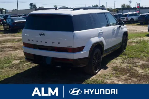 More photos of 2025 Hyundai Santa Fe Hybrid Calligraphy at ALM Hyundai Florence, SC