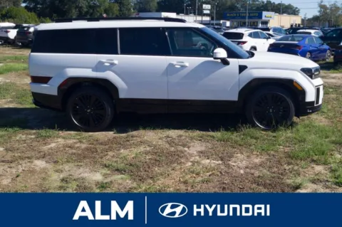 More photos of 2025 Hyundai Santa Fe Hybrid Calligraphy at ALM Hyundai Florence, SC