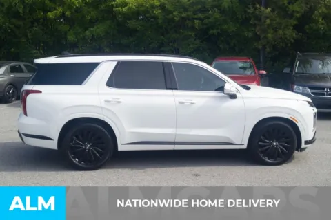 More photos of 2024 Hyundai Palisade Calligraphy Night Edition at ALM Hyundai Florence, SC