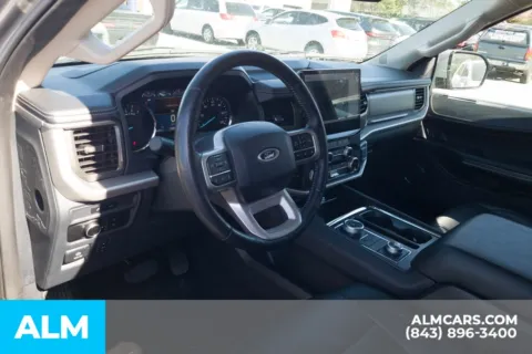 More photos of 2024 Ford Expedition XLT at ALM Hyundai Florence, SC