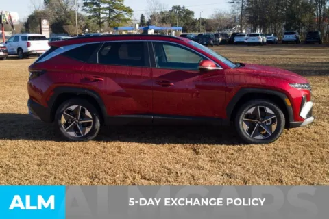 Another view of 2025 Hyundai Tucson SEL Convenience for sale in Florence, SC at ALM Hyundai Florence