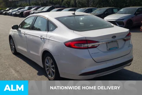 More photos of 2017 Ford Fusion SE at ALM Hyundai Florence, SC